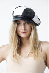 Echte Damen Leder Ballonmütze in schwarz weiß aus Lammnappa in uni