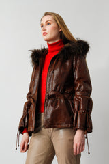 echte braune Damen Lammfelljacke Kapuze, Fellrand, Reißverschluss, exklusiv