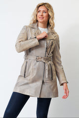 Beige längere sportliche echte Damen Gürteljacke aus Lammnappa und asymmetrischen Reißverschluss
