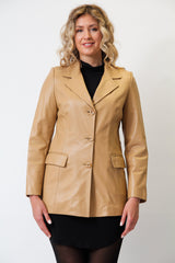 Schicker Damen Lederblazer in Lammnappa in camel zum Knöpfen