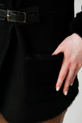 Halblange Damen Winter Lammfelljacke aus Merinolamm in schwarz velour tailliert