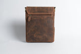 Kleine Herren oder Unisex alltags Ledertasche aus Rindsleder cognac antik