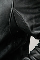 Herren Pilotenlederjacke aus Rindnappa in schwarz mit abnehmbaren Fellkragen