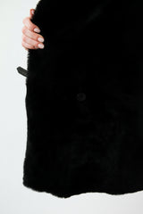 Halblange Damen Winter Lammfelljacke aus Merinolamm in schwarz velour tailliert