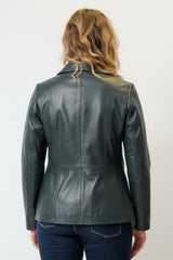 Kurze duenne echte Damen Lederjacke aus Lammnappa Petrol tailliert ohne Wattierung