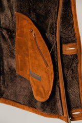 Längere leichte Herren Winterjacke aus Lammfell in Pelzvelour cognac