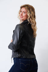 Kurze dunkelgraue Damen Bikerstyle Lederjacke aus weichen Lammnappa vintage Look