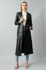 Damen Übergangsmantel aus Lammnappa schwarz tailliert mit Schlitz zum knöpfen