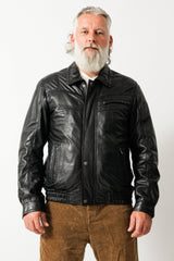 Kurzer Herren Lederblouson als Übergangsjacke aus Lammnappa in schwarz