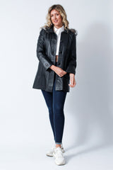 Damen Kurzmantel als Swinger Lammnappa in schwarz mit Kapuze Silberfuchsbesatz