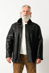 Echte Halblange Herren Winter Lammfelljacke in schwarz halbnappiert gefärbt