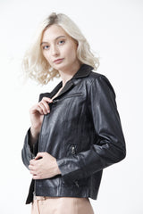 Taillierte Damen Lederjacke in Lammnappa schwarz federleicht, Leder Schmidt Online