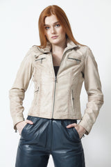 Leder Bikerjacke Damen aus softigem Lammnappa in beige mit Stehkragen
