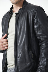 Coole Biker Lederjacke - Leder Schmidt Online-seit 1991-Schwarz-Lammnappa-Stehkragen-hochschließbar-Schneiderservice