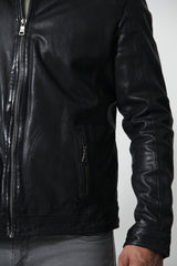 Coole Herren Biker Lederjacke Schwarz aus Lammnappa mit Stehkragen