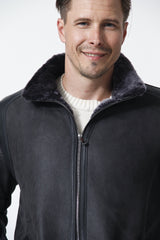 Leichte Herren Lammfelljacke in dunkelgrau mit Stehkragen aus Merinolamm