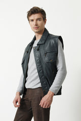 Herren Freizeit Lederweste aus Lammnappa in Petrol mit viele Taschen