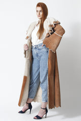 echter extra Langer Damen Lammfellmantel mit großem Kragen aus Merinolammfell