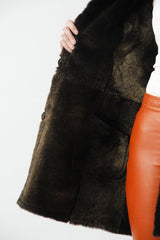 Damen Lammfelljacke im doppelstyle zum wenden in schwarz