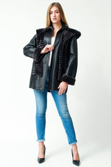 Halblange Damen Lammfelljacke schwarz zum wenden mit abnehmbarer Kapuze