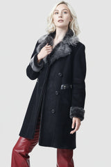 Lange Damen-Lammfelljacke-Figurbetonte Passform-Toscana Lammfelkragen-hochschließbar-sehr Leicht-eine Innenrasche-Pelzvelour-Schwarz-Berlin-Leder Schmidt Online