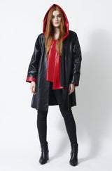 Damen Leder Kurzmantel als Swinger Ziegennappa schwarz/rot mit Kellerfalte