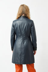 Damen Lederjacke Lammnappa mit Farbkontrast blau/schwarz tailliert mit Zweiwegereißverschluss