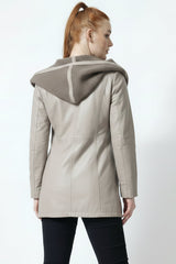 Damen Lederjacke tailliert in Lammnappa in Ivory mit Kapuze gestrickt