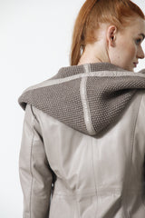 Damen Lederjacke tailliert in Lammnappa in Ivory mit Kapuze gestrickt