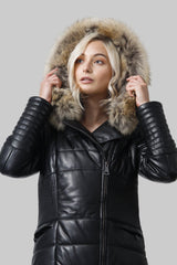 Exklusive längere Damenlederjacke schwarz feinste Qualität Echtpelzbesatz aus Finnraccoon