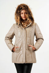Damenlederparka aus Lammnappa in Ivory mit Volllederkapuze und Echten Fuchsstreifen