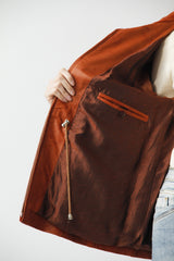 Halblange Damen Lederjacke aus Lammnappa Orange und Crashoptik und Kapuze