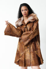 Extravaganter Damen Lammfell Leder-Swinger mit abnehmbaren Pelzkragen geknöpft