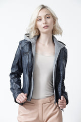 Echte Damen Bikerjacke im Jeans Washedlook Lammnappa Sky Blue mit Kapuze