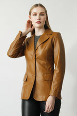 Schicker Damen Lederblazer in Lammnappa in cognac zum Knöpfen