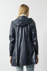 perfekte Damen Lederjacke aus super Lammnappa in blau mit Kapuze