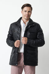 Schwarze gesteppte Herren Lederjacke in Lammnappa wattiert mit viele Taschen