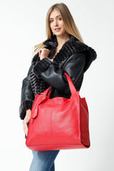 Po bedeckte schwarze leichte Damen Lammfell Jacke schwarz zum wenden mit Schalkapuze abnehmbar