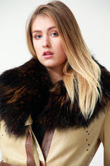 Lange Damen Lederjacke Lammnappa in camel braun mit Finnraccoon Kragen