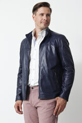 Zeitlose Herren Lederjacke aus Lammnappa in Blau mit zwei Eingriffstaschen