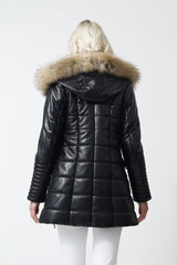 Exklusive längere Damenlederjacke schwarz feinste Qualität Echtpelzbesatz aus Finnraccoon