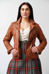 Kurze taillierte Damen Lederjacke aus Lammnappa in cognac vintage look