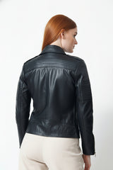 Damen Biker Lederjacke schwarz Lammnappa mit Steppnähte und viele Zipper