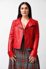 Kurze Damen Lederjacke aus echtem Lammnappa tailliert in rot