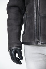 Kurze Herren Schaffelljacke schwarz vintage Look mit weißer Wolle