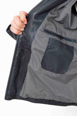 Kurze Herren Lederjacke aus gesteppten Lammnappa in Blau mit Stehkragen