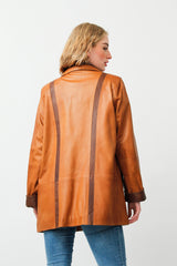 federleichte Damen Lederjacke aus Lammnappa in Mais mit Braun abgesetzt