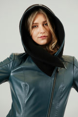 Damen Lederjacke tailliert in Lammnappa Althema/Schwarz mit Kapuze gestrickt