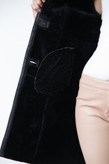 längerer leichter Damen Gehrock aus Lammfell in schwarz Nappalan tailliert