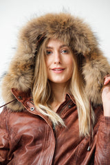 Damen Lederparka Lammnappa Braun Vintage Look mit Kapuze und Finnraccoonbesatz